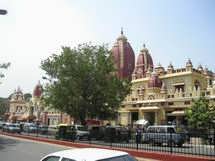 Храм Лакшми Нараям